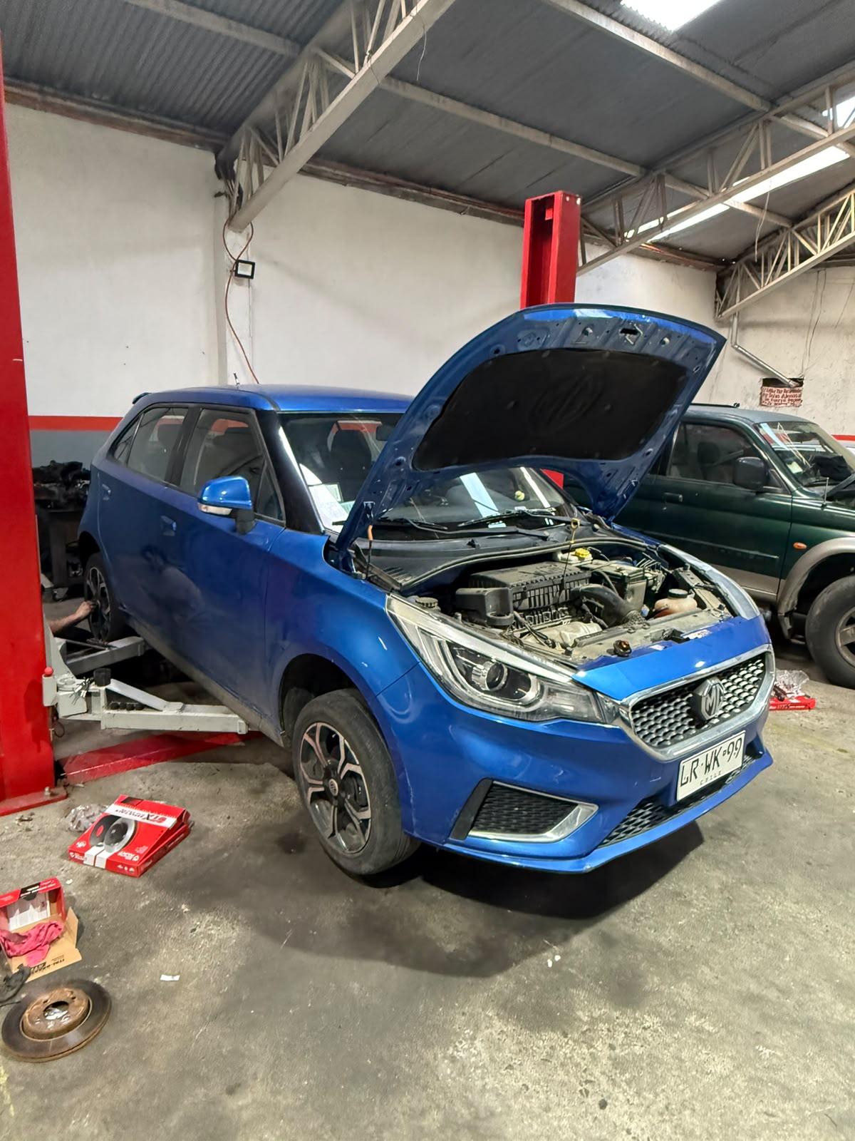 Atención mecánica multimarca en las instalaciones Tecwagen